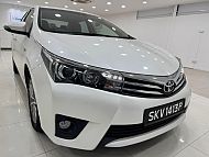 Toyota Corolla Altis 1.6L CVT Elegance LED Keyless 2015 White